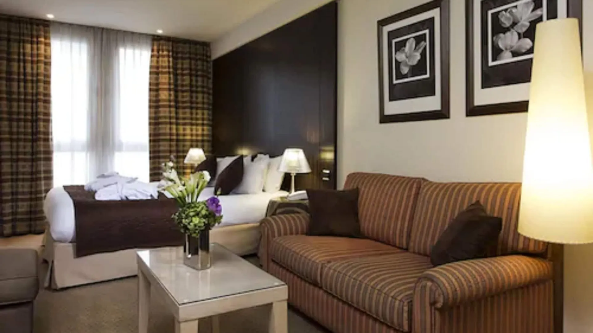 Hotel Le Pera Παρίσι