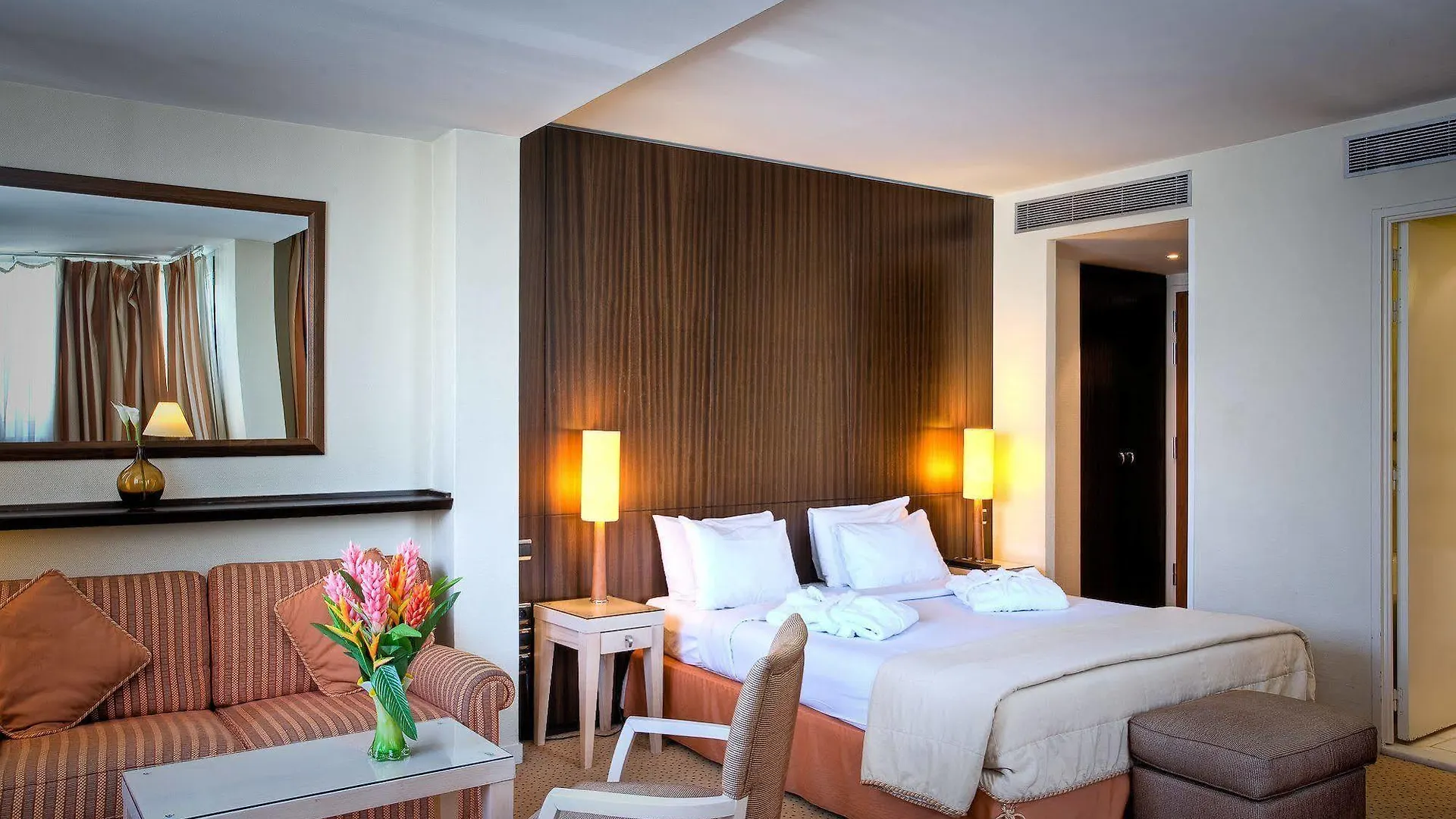 Hotel Le Pera Παρίσι